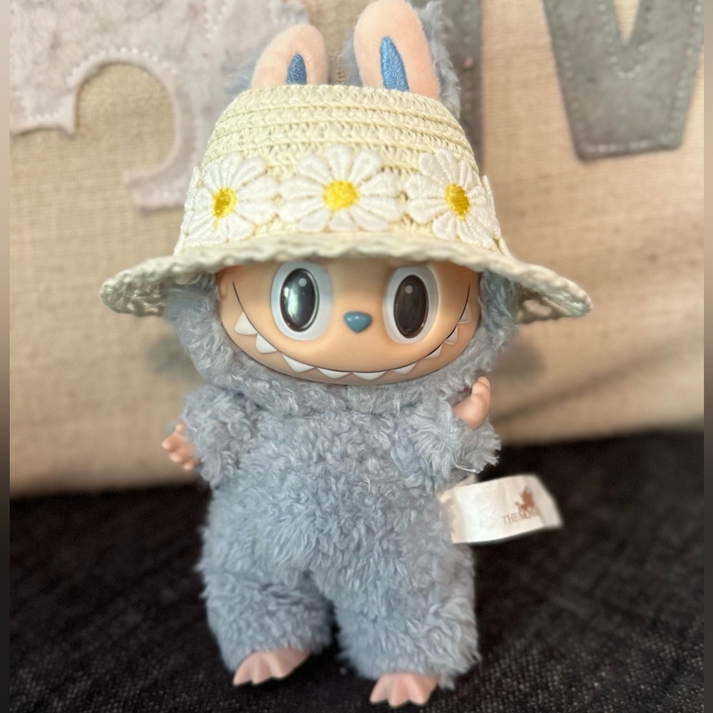 Daisy Sunhat for your Labubu - HAT ONLY - LABUBU NOT INCLUDED